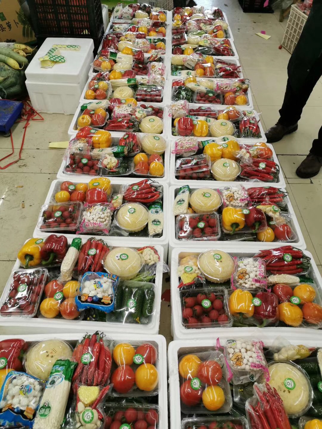 礼品套菜走俏春节.JPG